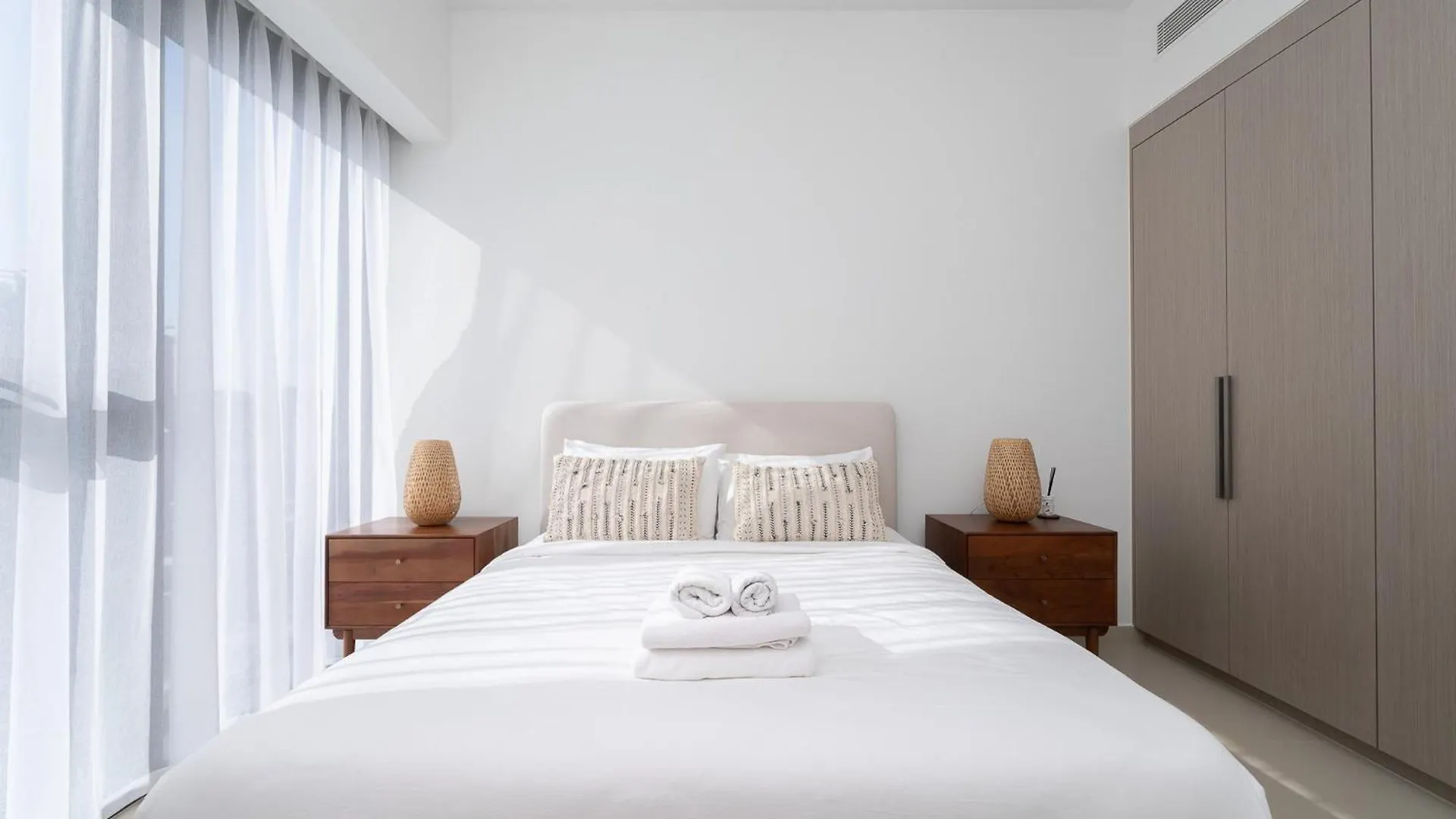 Act Towers 2 Bedrooms Dubai 0*,  United Arab Emirates
