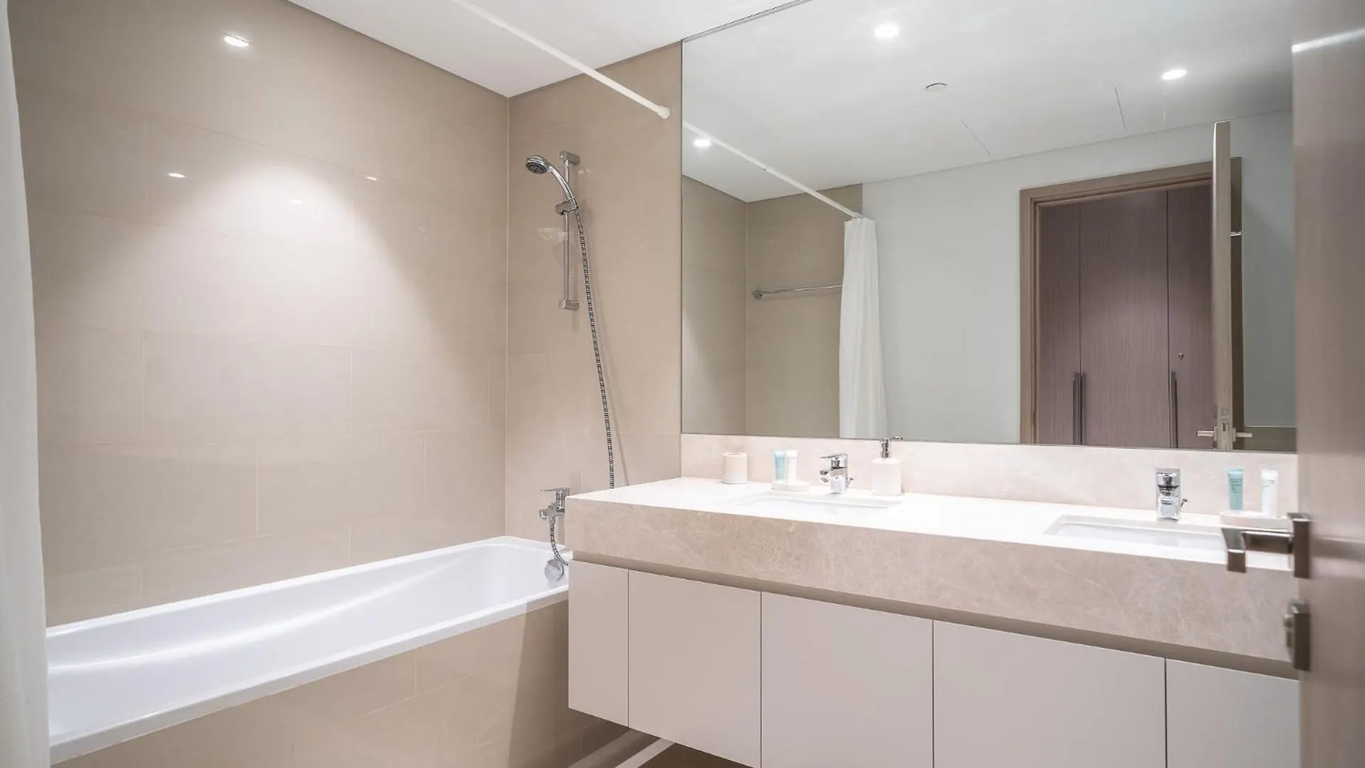 Act Towers 2 Bedrooms Dubai